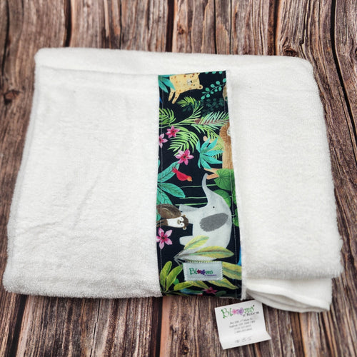 Hooded towel for Infant to Child | Jungle Animals - My Other Child / Blooms n' Rooms