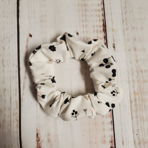 Scrunchie - white with tiny black blooms - My Other Child / Blooms n' Rooms